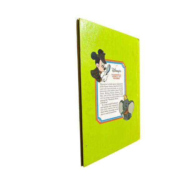 Walt Disney's Three Little Pigs World of Reading Hardcover Book - Picture 4 of 10